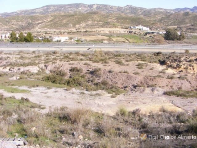 2 bedroom Finca/Country House for sale in Sorbas - € 70,000 (Ref: 5933974)