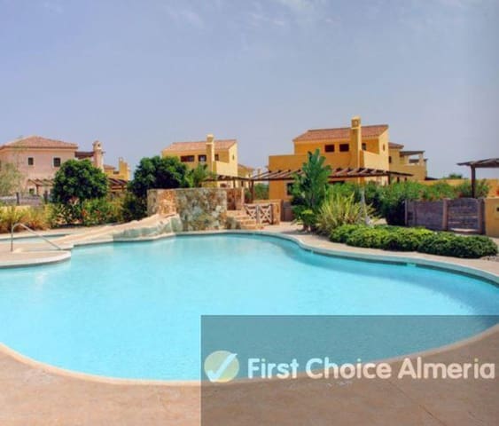 4 quarto Moradia para venda em Desert Springs, Cuevas del Almanzora com piscina garagem - 425 000 € (Ref: 5933975)