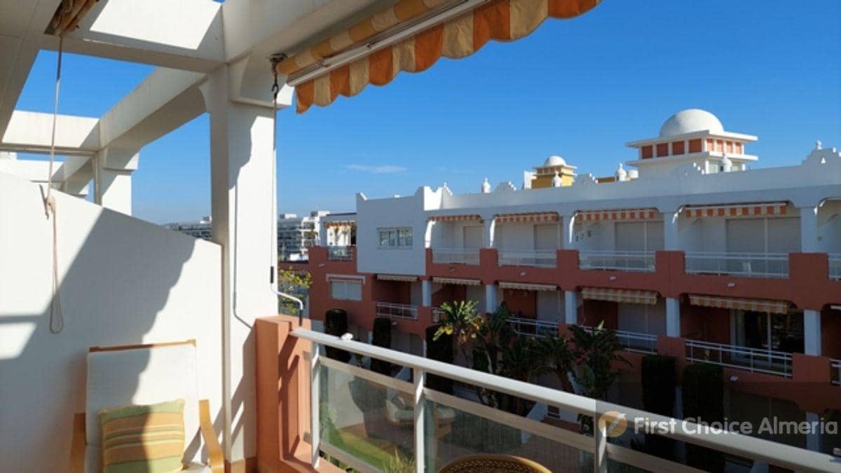Apartamento de 2 habitaciones en Vera en venta con piscina garaje - 285.000 € (Ref: 6066205)
