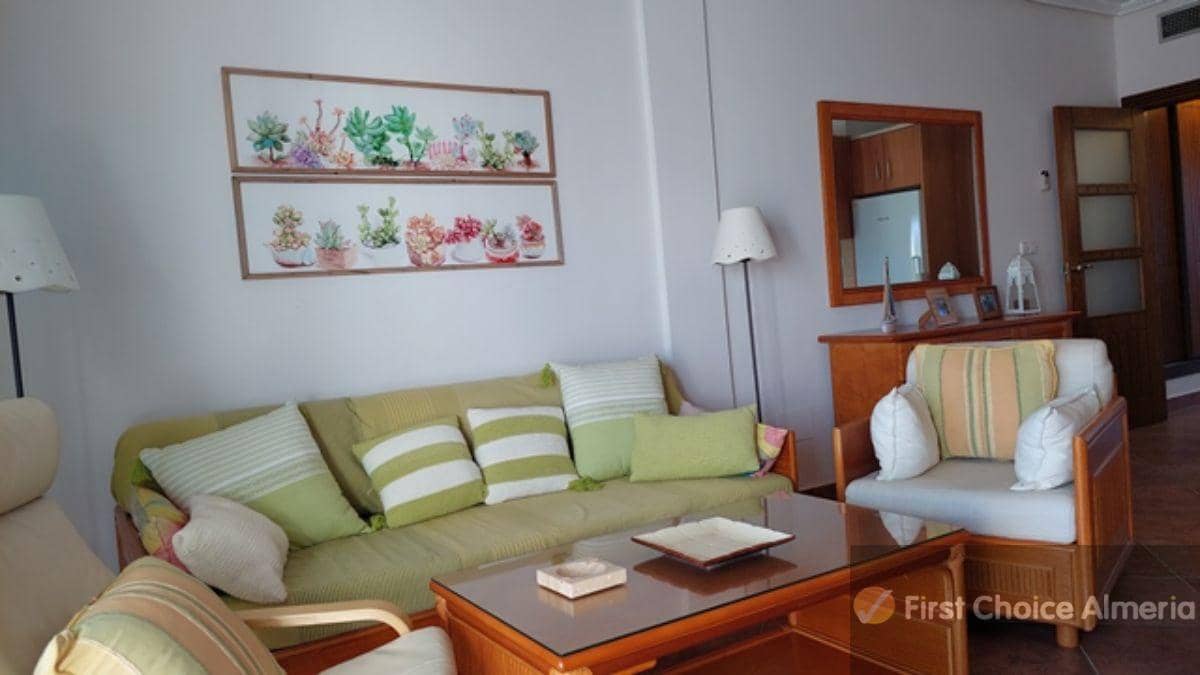Apartamento de 2 habitaciones en Vera en venta con piscina garaje - 285.000 € (Ref: 6066205)