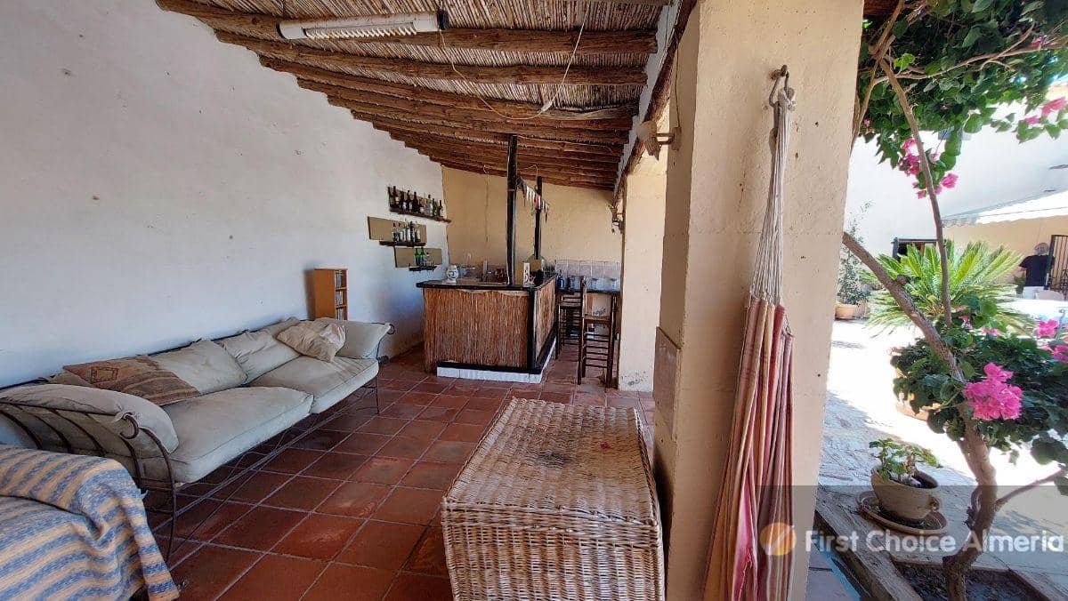 6 sypialnia Willa na sprzedaż w Cuevas del Almanzora z basenem - 350 000 € (Ref: 6974041)