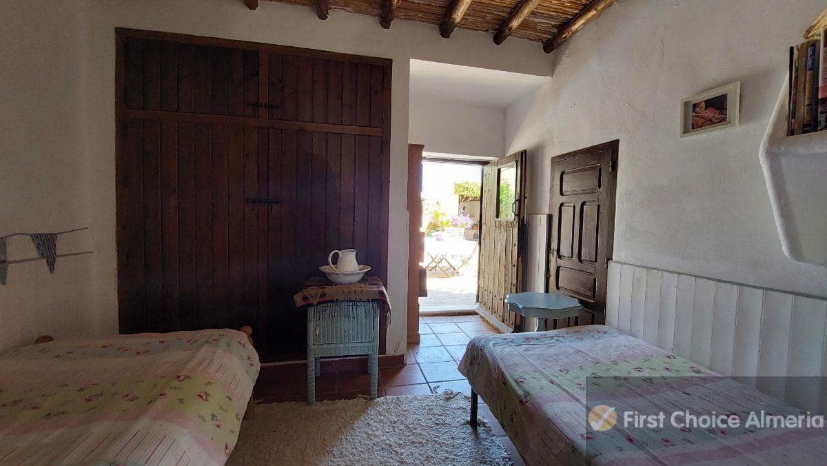 6 sypialnia Willa na sprzedaż w Cuevas del Almanzora z basenem - 350 000 € (Ref: 6974041)