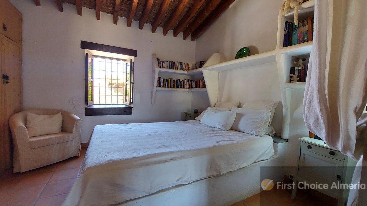 6 sypialnia Willa na sprzedaż w Cuevas del Almanzora z basenem - 350 000 € (Ref: 6974041)