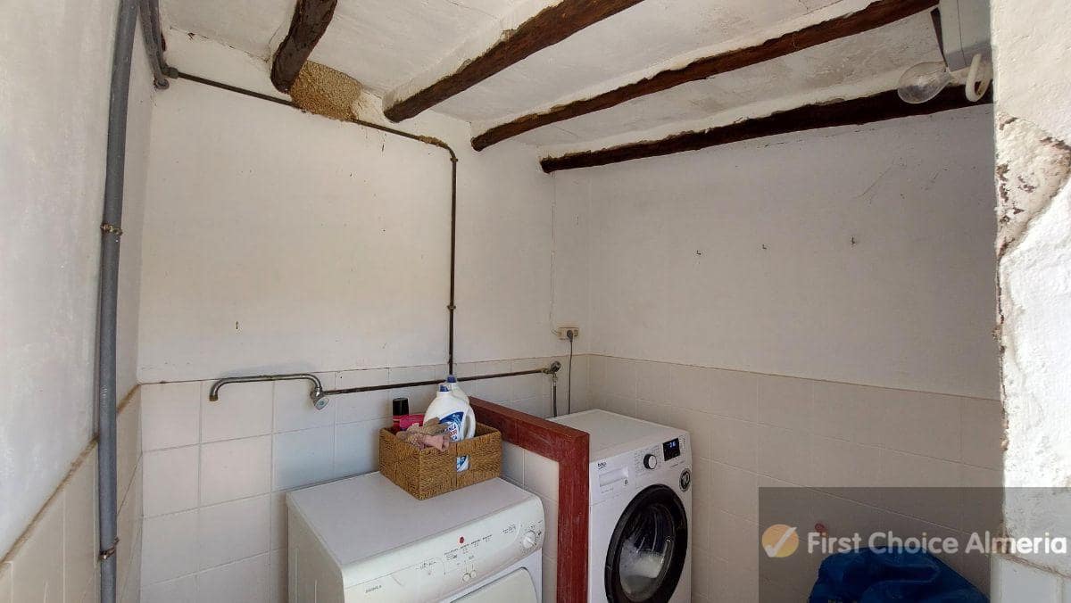 6 sypialnia Willa na sprzedaż w Cuevas del Almanzora z basenem - 350 000 € (Ref: 6974041)