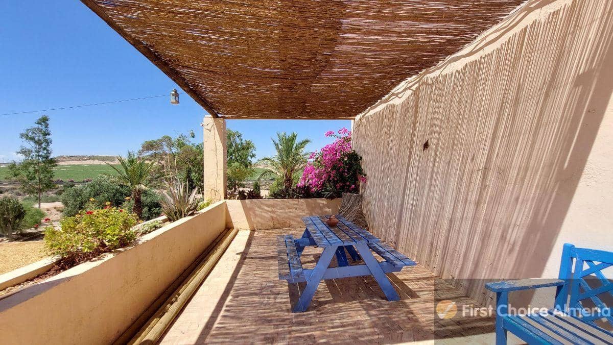 6 sypialnia Willa na sprzedaż w Cuevas del Almanzora z basenem - 350 000 € (Ref: 6974041)