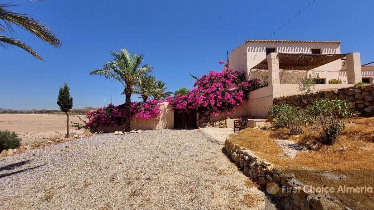 6 sypialnia Willa na sprzedaż w Cuevas del Almanzora z basenem - 350 000 € (Ref: 6974041)