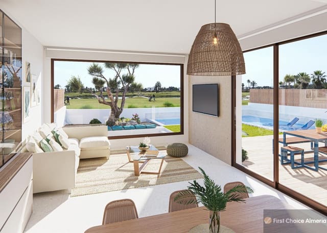 Apartamento de 2 habitaciones en Los Alcázares en venta con piscina garaje - 209.000 € (Ref: 7722621)