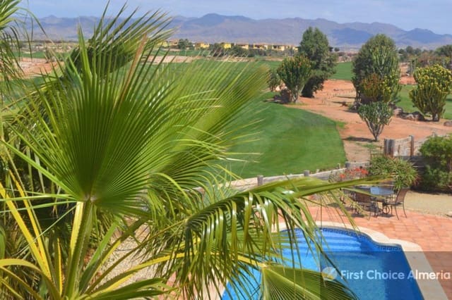 5 soveværelse Villa til salg i Cuevas del Almanzora med swimmingpool - € 1.000.000 (Ref: 7945021)