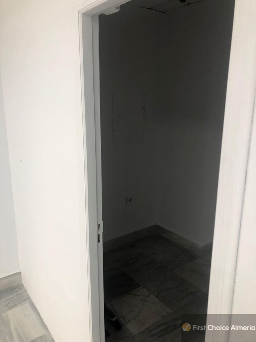 Kommersiell til salgs i Mojacar - € 150 000 (Ref: 7945028)