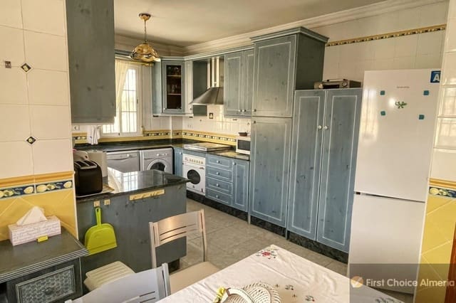 3 slaapkamer Appartement te koop in Albox - € 240.000 (Ref: 8912452)