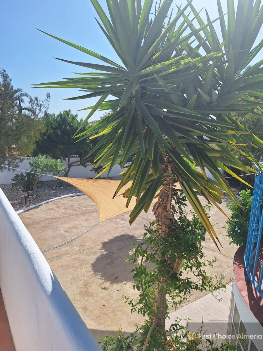 3 soverom Villa til salgs i Cuevas del Almanzora med svømmebasseng garasje - € 495 000 (Ref: 9165653)