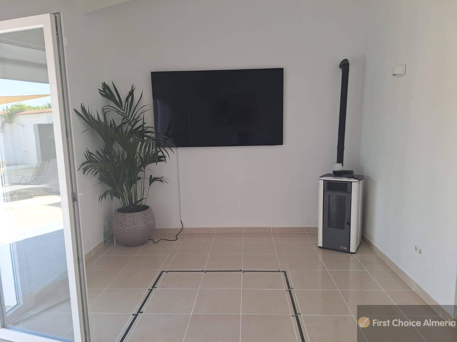 3 soverom Villa til salgs i Cuevas del Almanzora med svømmebasseng garasje - € 495 000 (Ref: 9165653)