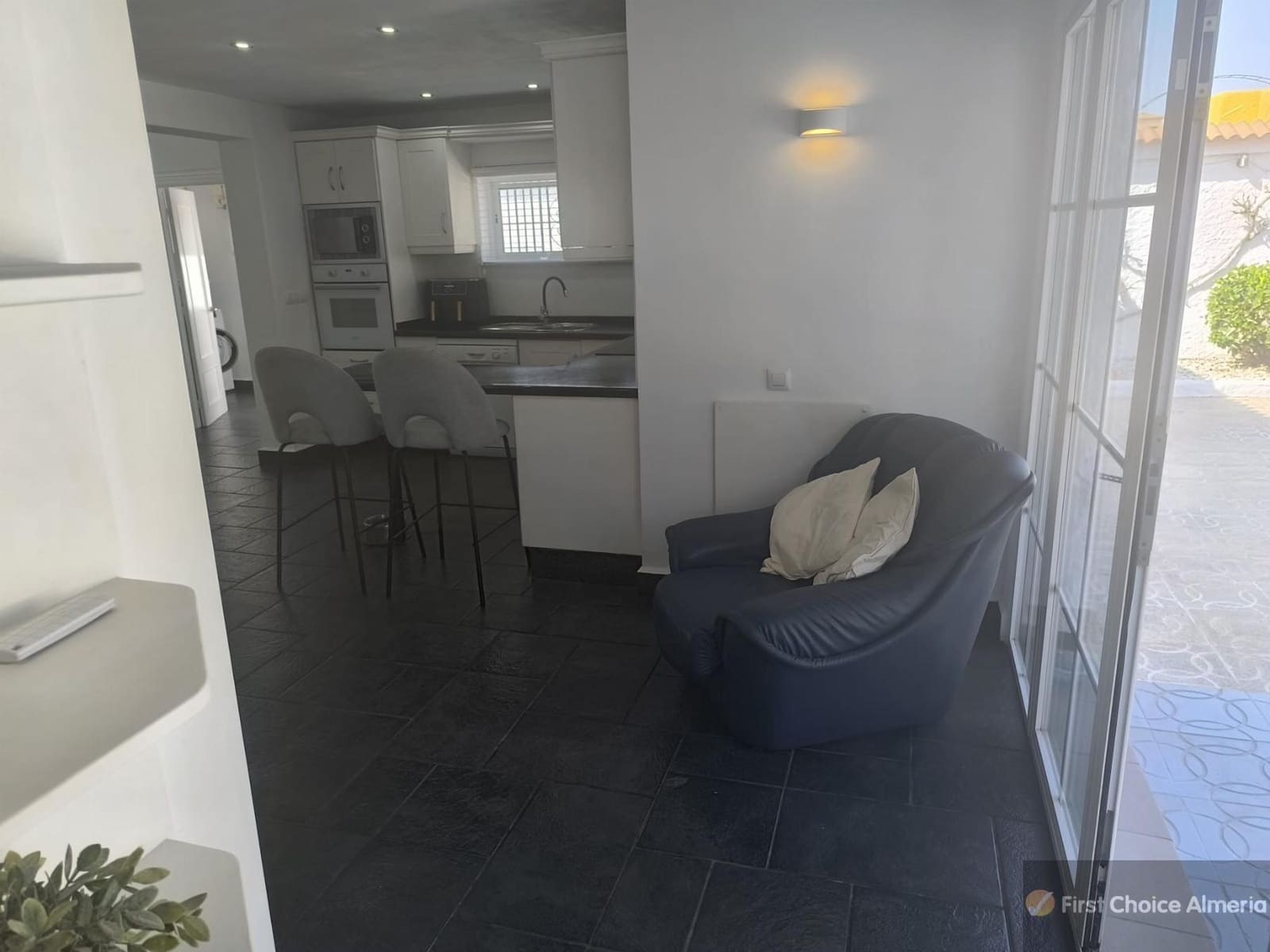 3 soverom Villa til salgs i Cuevas del Almanzora med svømmebasseng garasje - € 495 000 (Ref: 9165653)