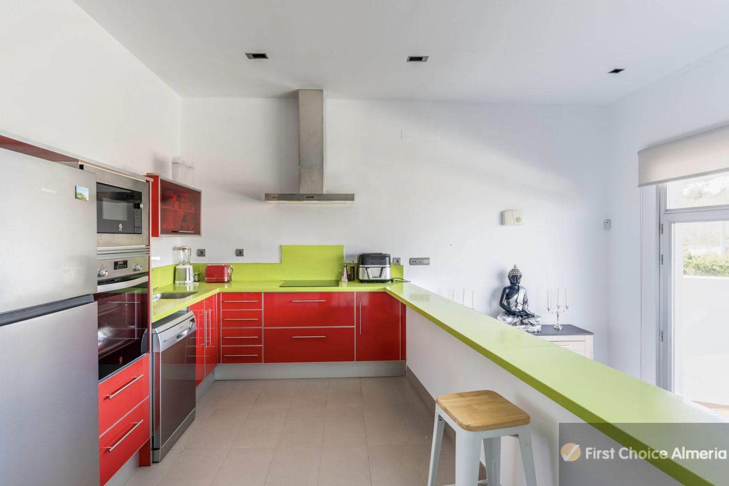 3 sypialnia Apartament na sprzedaż w Mojacar z basenem garażem - 298 000 € (Ref: 9165656)
