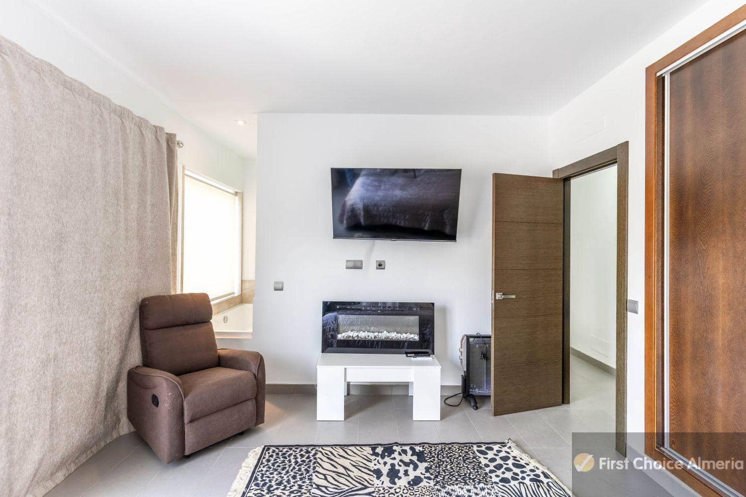 3 sypialnia Apartament na sprzedaż w Mojacar z basenem garażem - 298 000 € (Ref: 9165656)