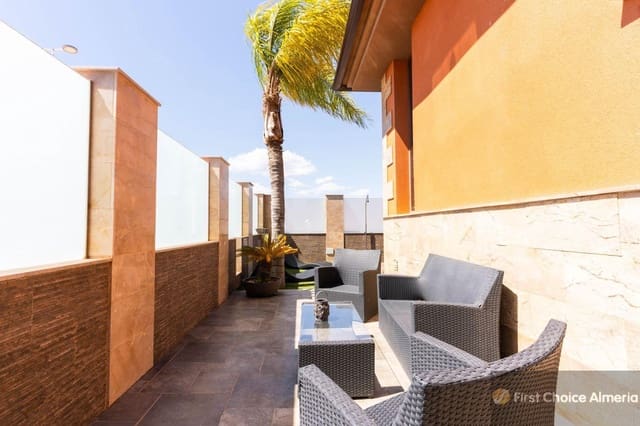 4 bedroom Villa for sale in Pulpí with pool garage - € 449,000 (Ref: 9165657)