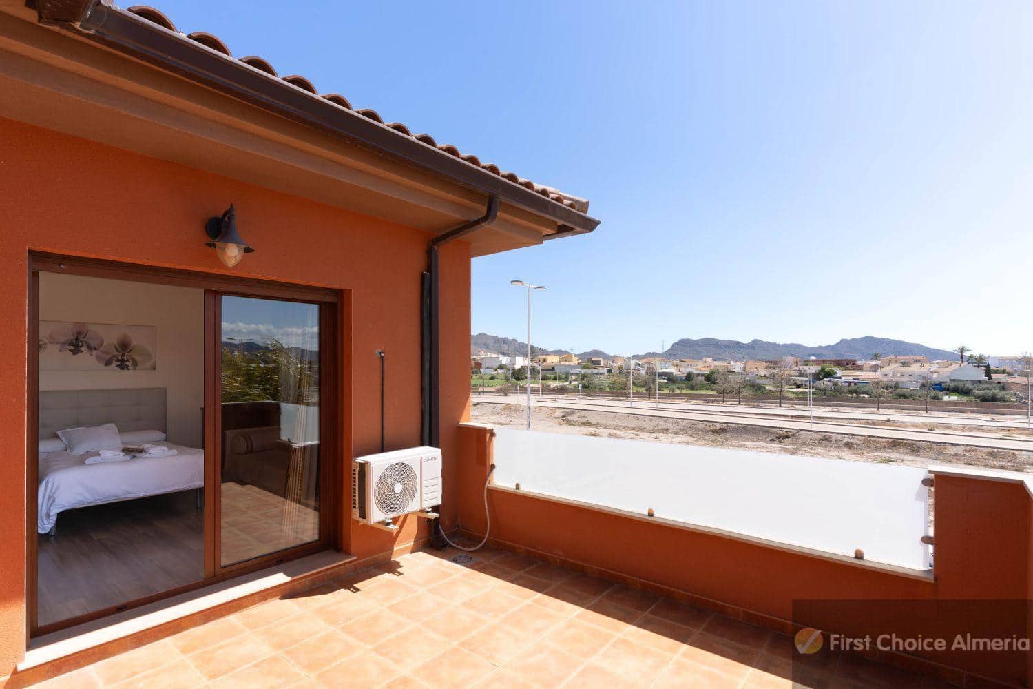 4 Zimmer Villa zu verkaufen in Pulpi mit Pool Garage - 449.000 € (Ref: 9165657)