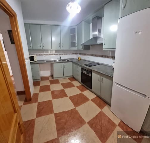 Apartamento de 3 habitaciones en Garrucha en venta con garaje - 250.000 € (Ref: 9197648)