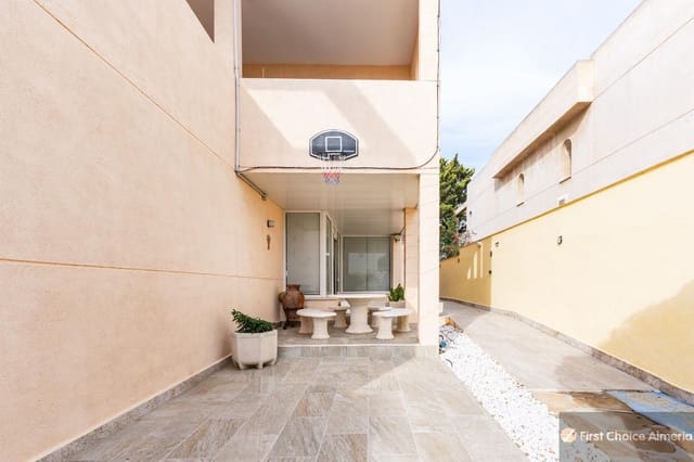 5 soveværelse Villa til salg i Garrucha med garage - € 1.150.000 (Ref: 9337770)