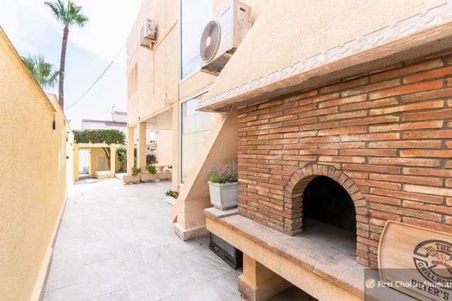 5 soveværelse Villa til salg i Garrucha med garage - € 1.150.000 (Ref: 9337770)