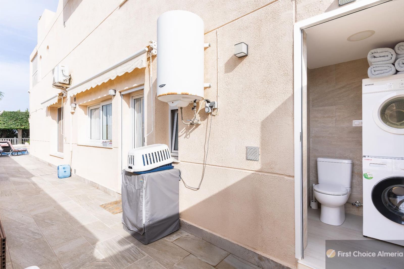 5 sypialnia Willa na sprzedaż w Garrucha z garażem - 1 150 000 € (Ref: 9337770)