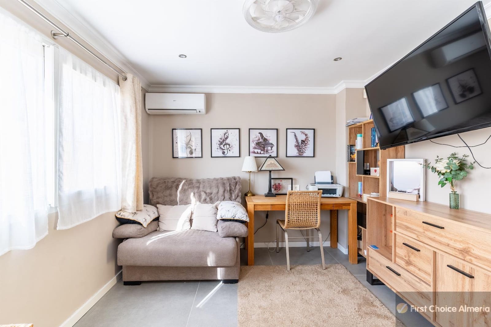 5 sypialnia Willa na sprzedaż w Garrucha z garażem - 1 150 000 € (Ref: 9337770)