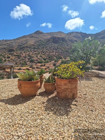 Chalet de 4 habitaciones en Mojácar en venta con garaje - 795.000 € (Ref: 9337771)