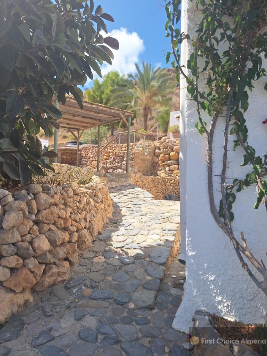 Chalet de 4 habitaciones en Mojácar en venta con garaje - 795.000 € (Ref: 9337771)