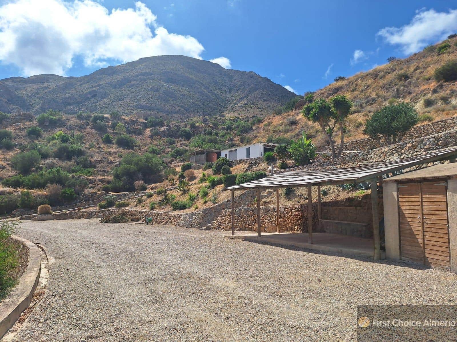 Chalet de 4 habitaciones en Mojácar en venta con garaje - 795.000 € (Ref: 9337771)