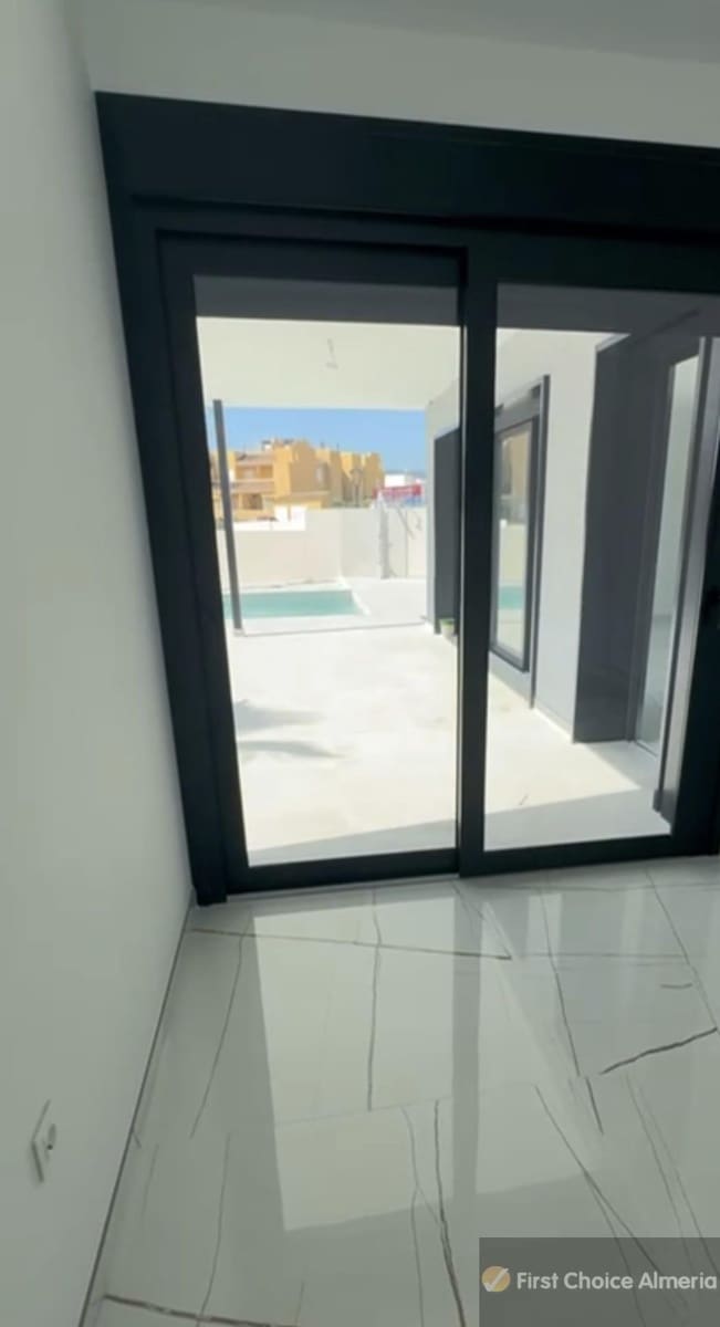 3 makuuhuone Huvila myytävänä paikassa Los Gallardos - 324 000 € (Ref: 9376438)