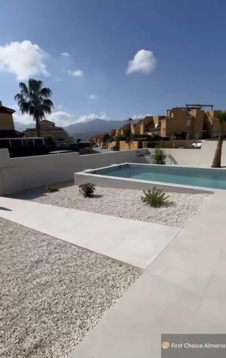 3 makuuhuone Huvila myytävänä paikassa Los Gallardos - 324 000 € (Ref: 9376438)