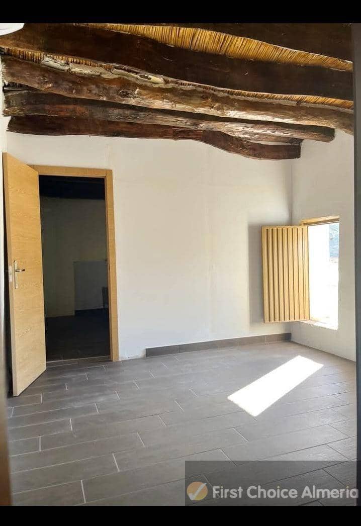 4 soverom Villa til salgs i Gergal - € 65 000 (Ref: 9395859)