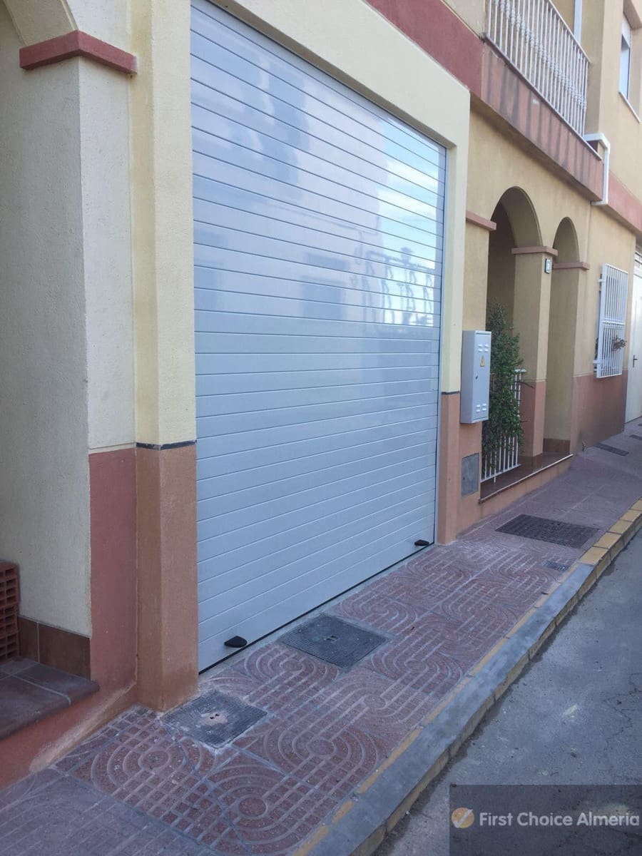 3 quarto Moradia para venda em El Real com piscina garagem - 215 000 € (Ref: 9913394)