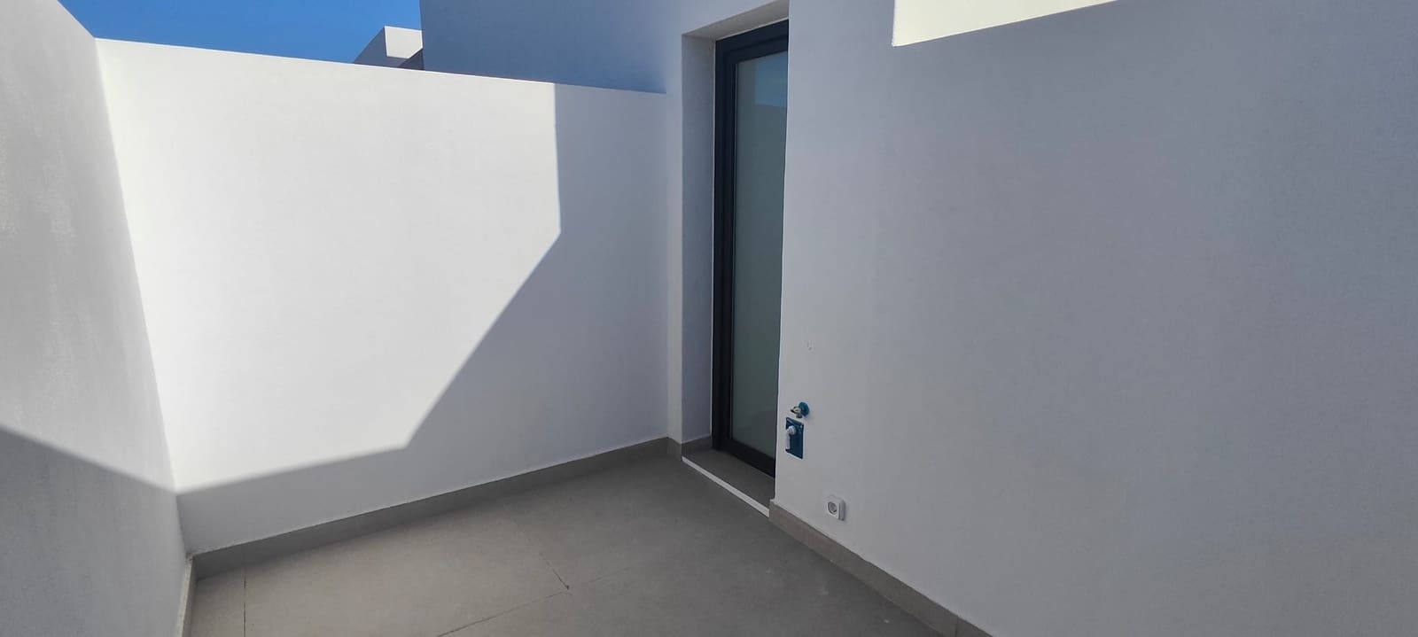 2 sovrum Villa till salu i Yaiza med pool garage - 525 000 € (Ref: 9669700)