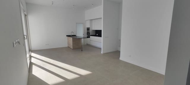 2 bedroom Villa for sale in Playa Blanca, Yaiza with pool garage - € 525,000 (Ref: 9669700)