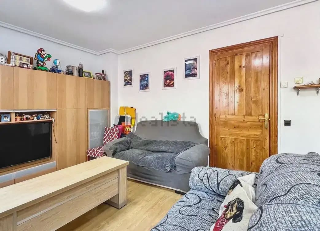 3 soveværelse Lejlighed til salg i Jaca - € 167.000 (Ref: 10046223)