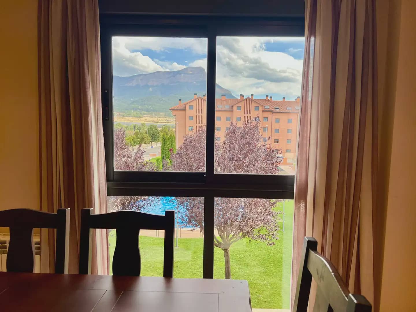 2 chambre Appartement à vendre à Jaca avec piscine garage - 307 000 € (Ref: 10046567)