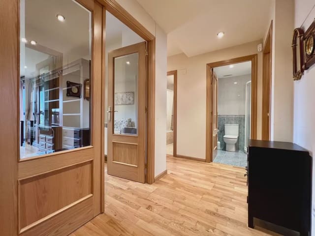 2 chambre Appartement à vendre à Jaca avec piscine garage - 307 000 € (Ref: 10046567)