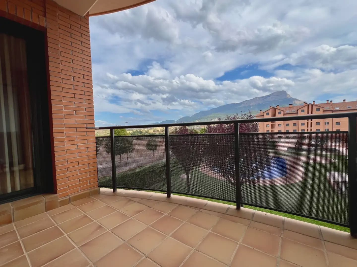 2 chambre Appartement à vendre à Jaca avec piscine garage - 307 000 € (Ref: 10046567)