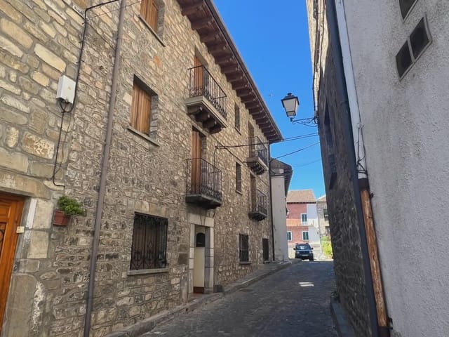 Piso de 2 habitaciones en Valle de Hecho en venta - 172.000 € (Ref: 10046568)