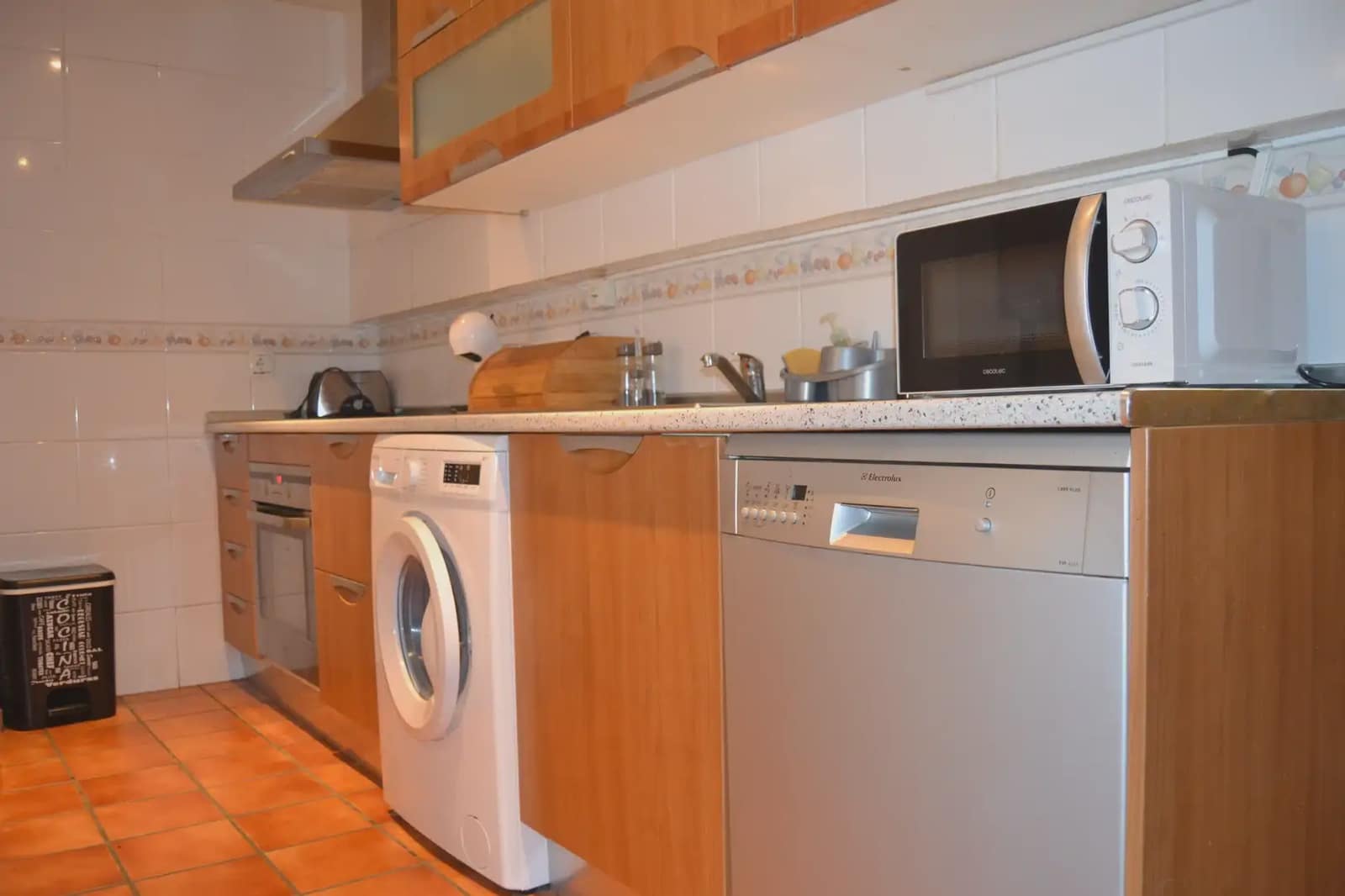 3 sypialnia Dom na sprzedaż w Jaca z garażem - 220 000 € (Ref: 9963451)