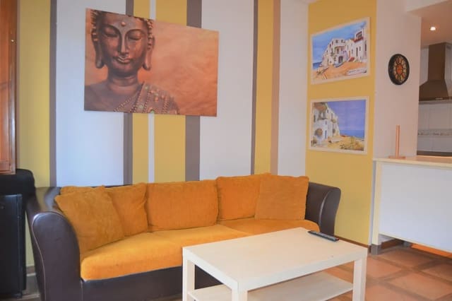 3 sypialnia Dom na sprzedaż w Jaca z garażem - 220 000 € (Ref: 9963451)