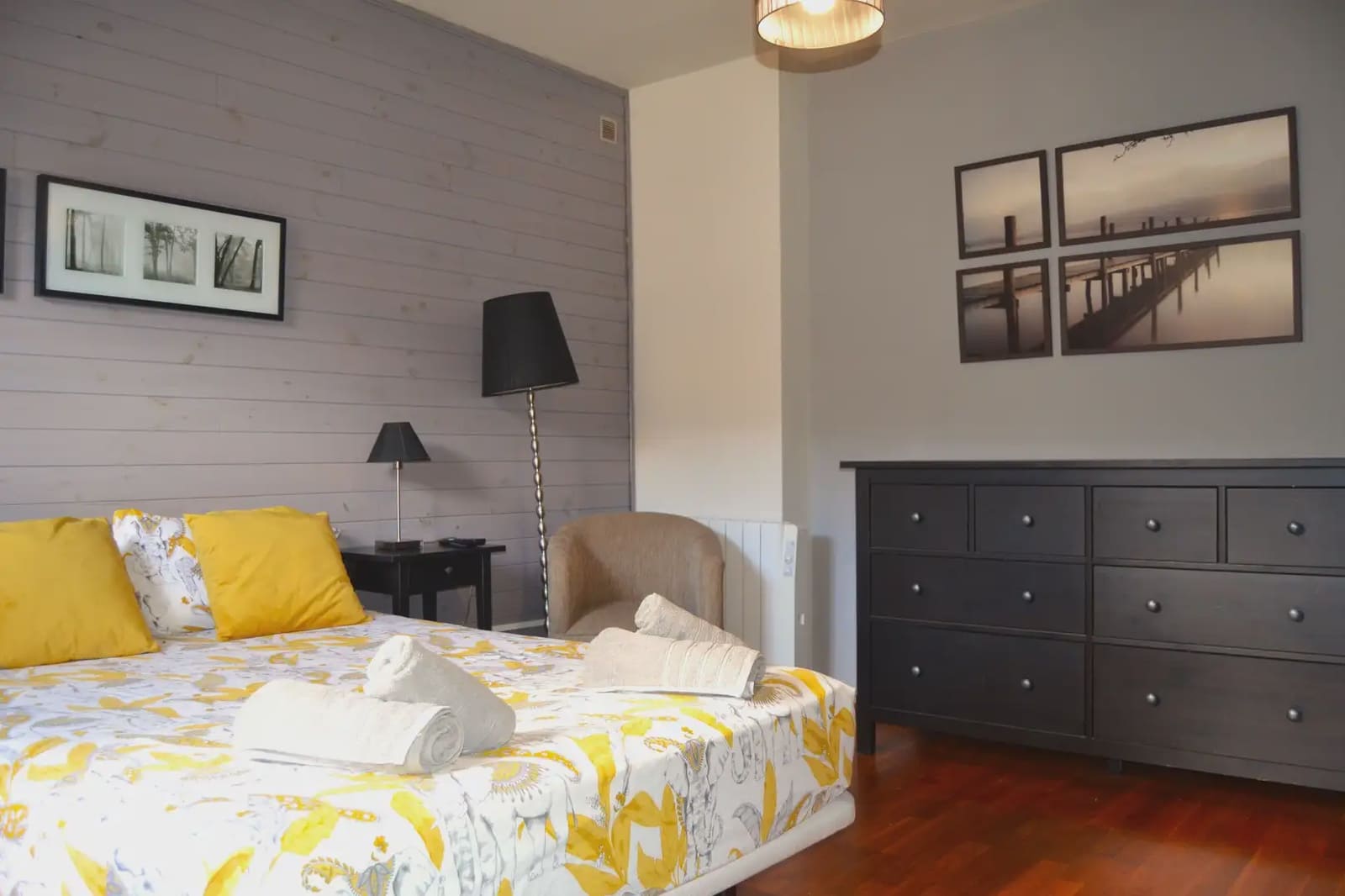 3 sypialnia Dom na sprzedaż w Jaca z garażem - 220 000 € (Ref: 9963451)