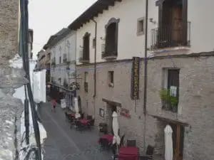 Dom na sprzedaż w Jaca - 1 250 000 € (Ref: 9963452)