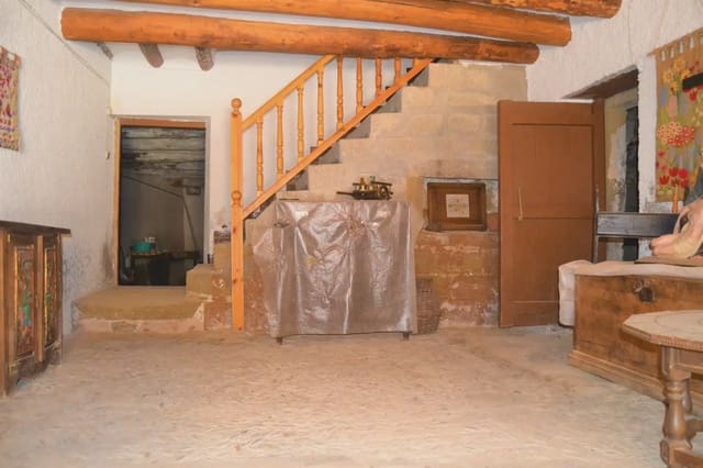 4 bedroom Finca/Country House for sale in Murillo de Gállego with garage - € 590,900 (Ref: 9963453)