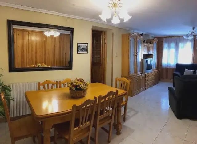 5 makuuhuone Omakotitalo myytävänä paikassa Anso - 198 000 € (Ref: 9963455)