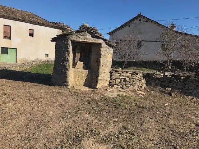Finca/Country House for sale in Javierrelatre - € 125,000 (Ref: 9963456)
