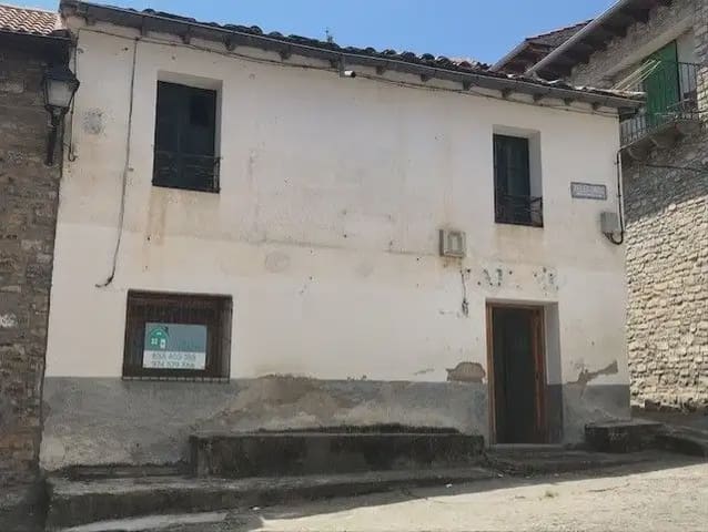 4 Zimmer Haus zu verkaufen in Valle de Hecho - 130.000 € (Ref: 9963457)