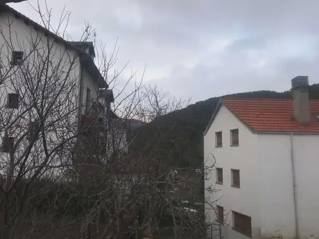 Haus zu verkaufen in Anso - 49.000 € (Ref: 9963460)