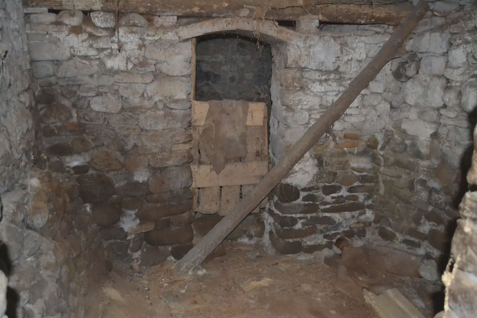 3 Zimmer Haus zu verkaufen in Jaca - 65.000 € (Ref: 9963461)
